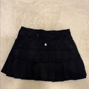lululemon athletica Black old style Pace Setter Skirt